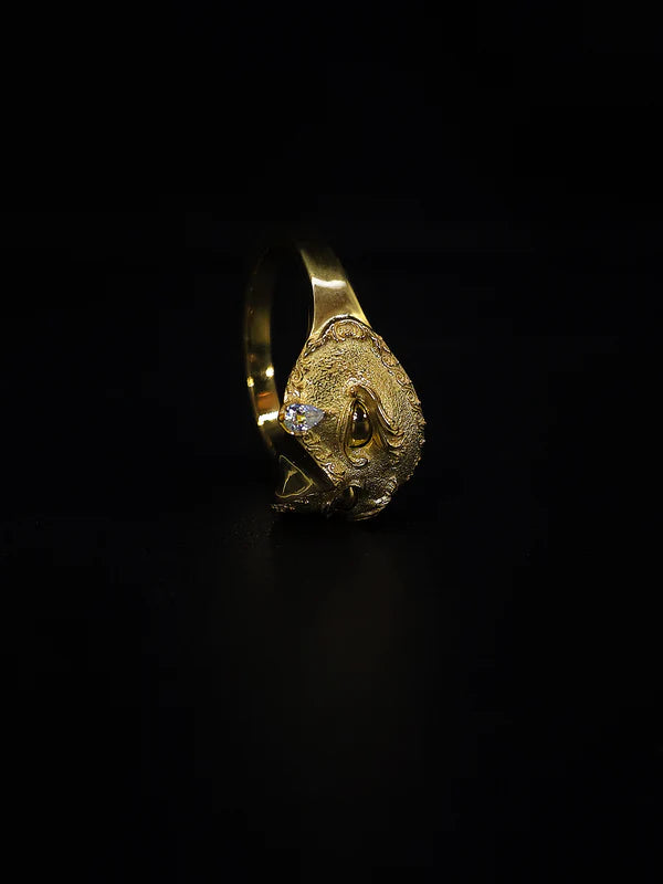 Venetian Mask Diamond Teardrop Ring With Purple Gemstone Crystals Eye